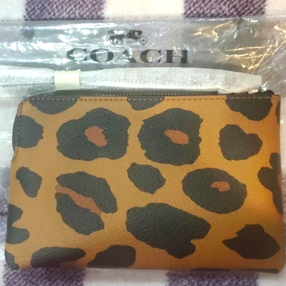 Coach Leopard Wristlet - Picture 2 of 3